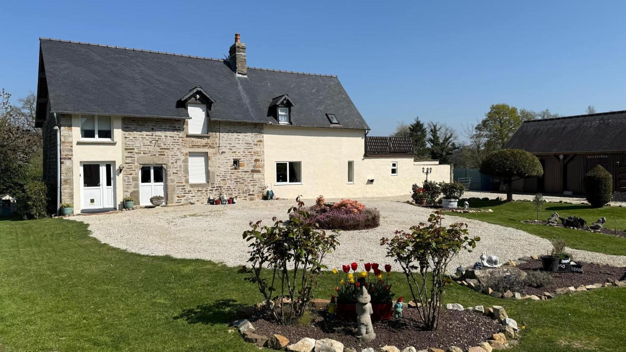 Maison La Touchardiere Barenton Экстерьер фото